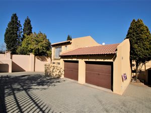 2 Bedroom Duplex in Winchester Hills