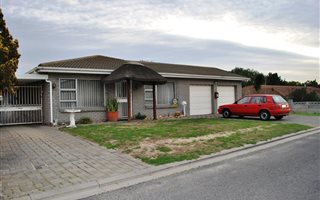 3 Bedroom House in Rouxville