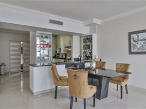 3 Bed Apartment in Durban Point Waterfront