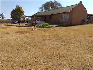 1.2 ha Land available in Kameeldrift East