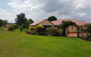 183 ha Farm in Middelburg
