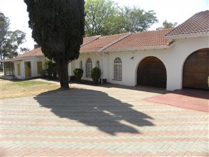 4 Bed House in Kelvin