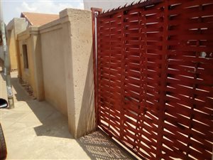 1 Bed House in Jabavu