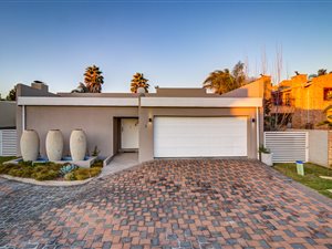 3 Bed House in Blue Gill