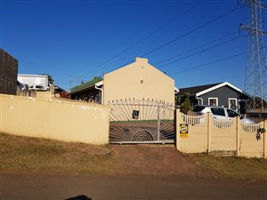 3 Bed House in Newlands West