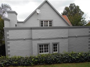 2 Bed Townhouse in Rietvalleirand
