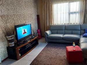 2 Bed House in Zwelitsha