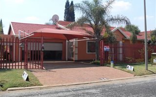 3 Bedroom House in Bonaero Park