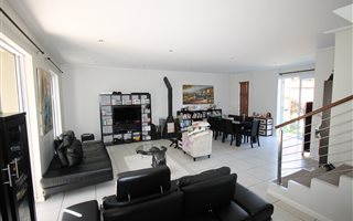 3 Bedroom Cluster in Dainfern
