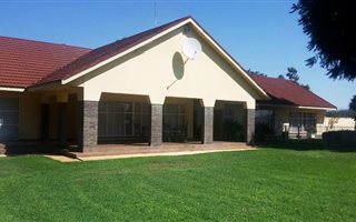 1052 ha Farm in Mafikeng