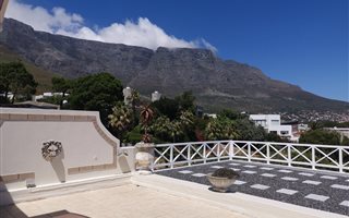 3 Bedroom Apartment in Vredehoek