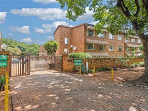 3 Bed Townhouse in Berton Park