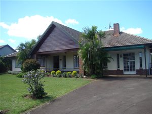 3 Bed House in Hayfields