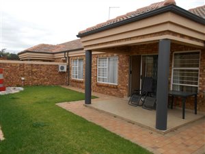 3 Bed Cluster in Bartlett