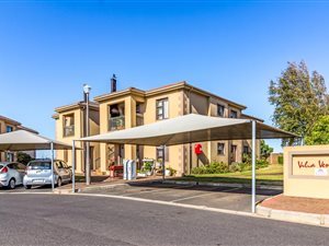2 Bed Apartment in Rosedale Estate