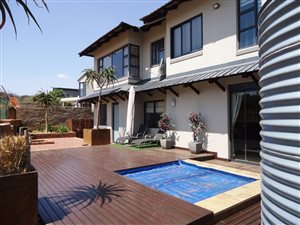 4 Bed House in Sterrewag