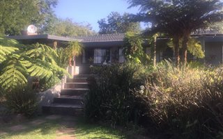 5 Bedroom House in Blackridge