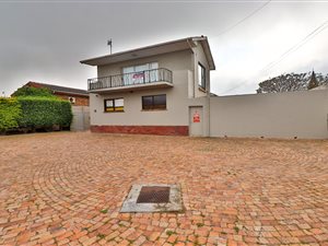 205 m² Office Space in Durbanville Central