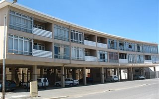 2 Bedroom Apartment in Strand Central