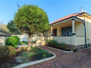 3 Bed House in Kenilworth