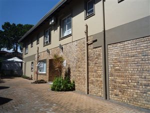2 Bed Apartment in Uvongo