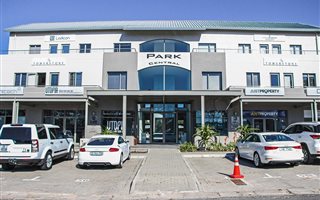 254 m² Office Space in Durbanville Central