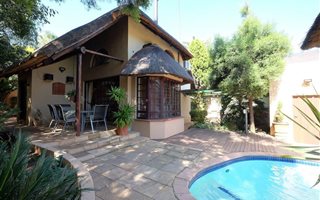 3 Bedroom Cluster in Sunninghill
