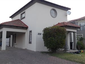 2 Bed Duplex in Brakpan North