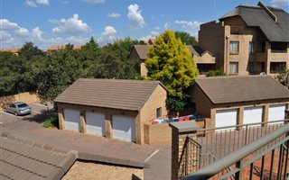 2 Bedroom Townhouse in Boardwalk Meander