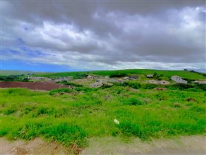 600 m² Land available in Belvedere