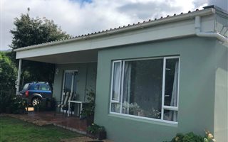 3 Bedroom House in Noordhoek