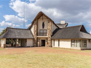 4 Bed House in Zebula Golf Estate