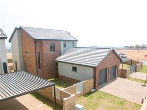 4 Bed House in Roodepoort Central
