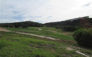 443 m² Land available in Still Bay West