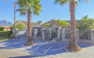 3 Bedroom House in Crawford