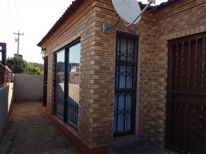 3 Bed House in Orange Farm