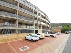 2 Bed Apartment in Paarl