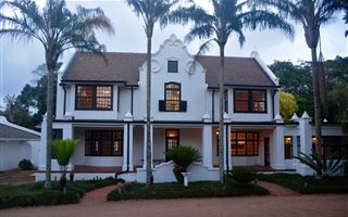 5 Bedroom House in Hillcrest Central