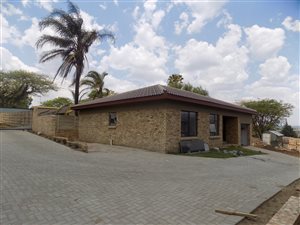 2 Bed Townhouse in Aviary Hill