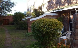 2 Bedroom Apartment in Grahamstown Central