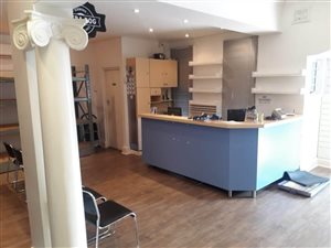 250 m² Commercial space in Durban North