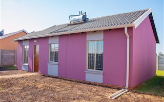 3 Bedroom House in Johannesburg Central and CBD