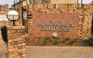 3 Bedroom Townhouse in Allens Nek