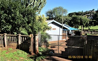 3 Bedroom House in Fairview