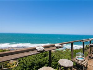6 Bed House in Sheffield Beach