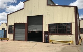 1280 m² Industrial space in Rosslyn