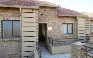 2 Bedroom Townhouse in Eco Park