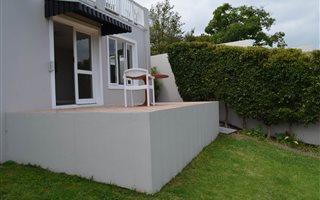 2 Bedroom House in Paradise