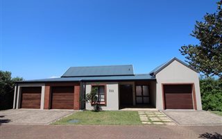 5 Bedroom House in Princes Grant Golf Estate