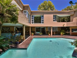 4 Bed House in Atholl